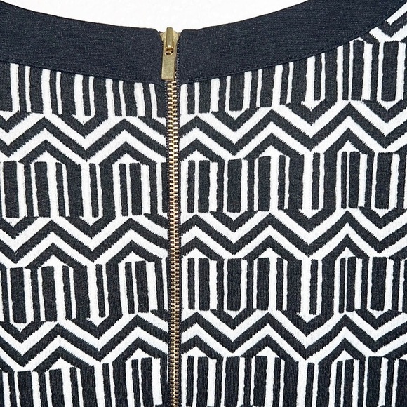 Banana Republic Patterned Short Sleeve Office Midi Dress - Picture 7 of 10